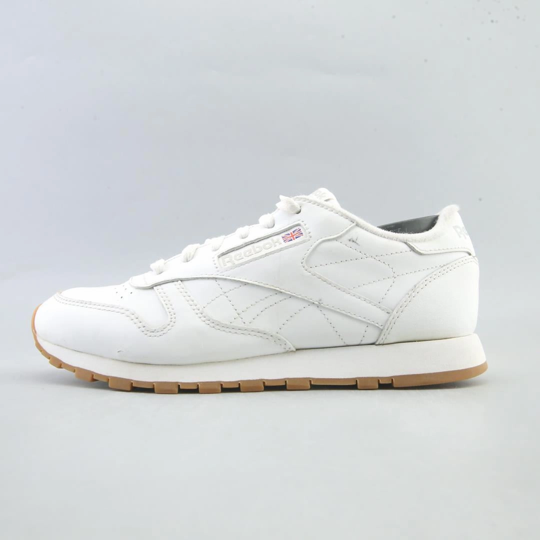 REEBOK CLASSIC LEATHER Reebok versatile sport footwear