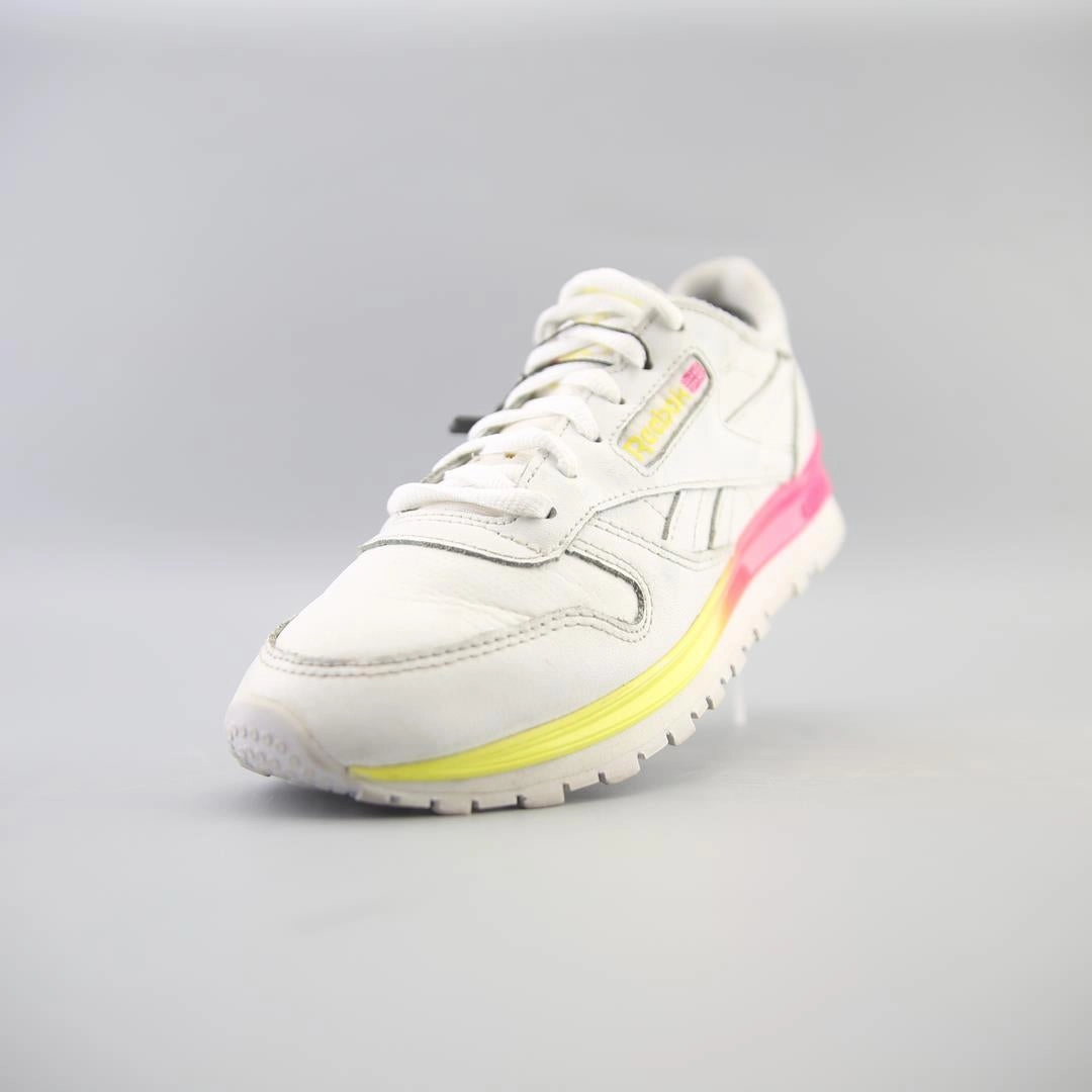 REEBOK CLASSIC MU Reebok athletic footwear visuals