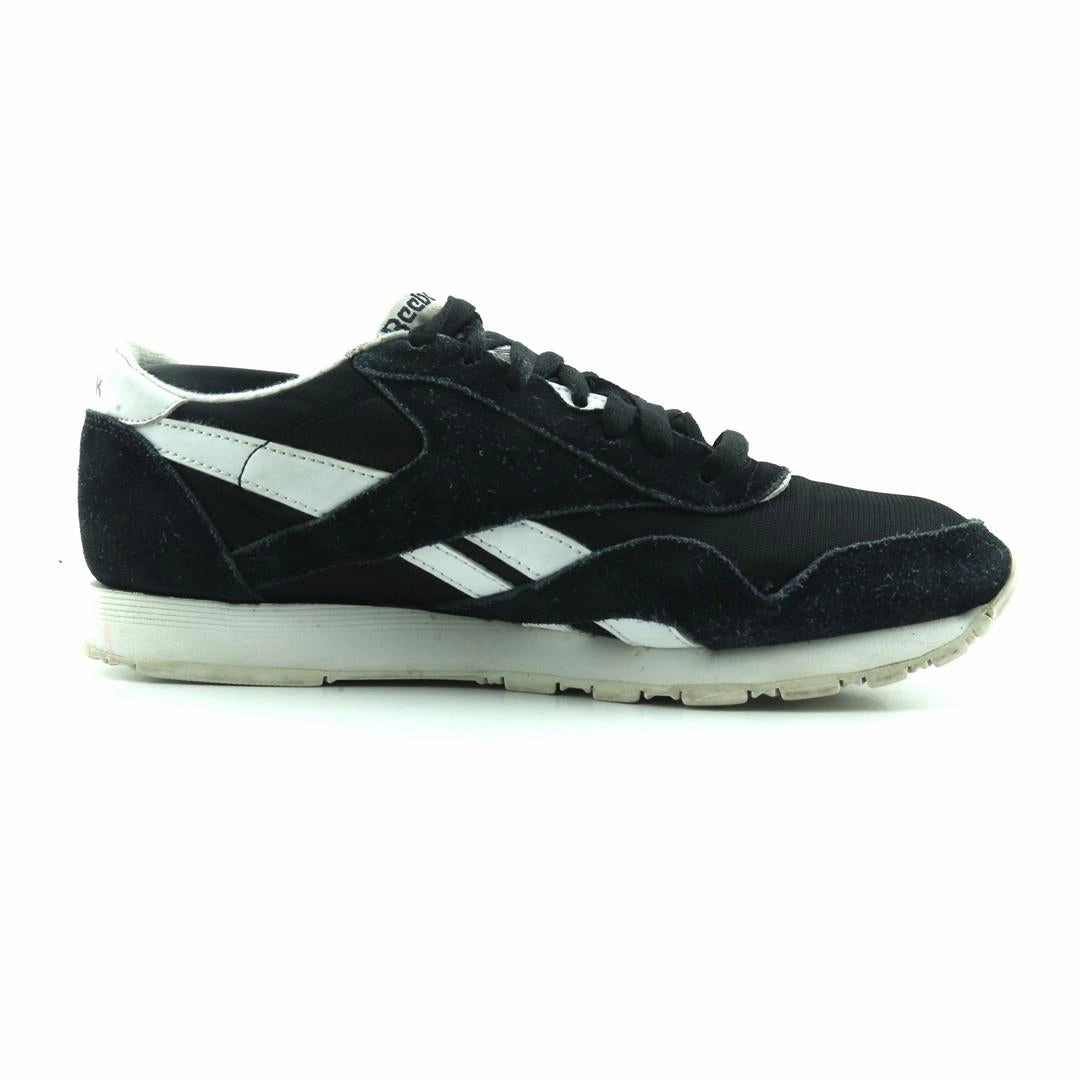 REEBOK CLASSIC NYLON Reebok athletic footwear visuals