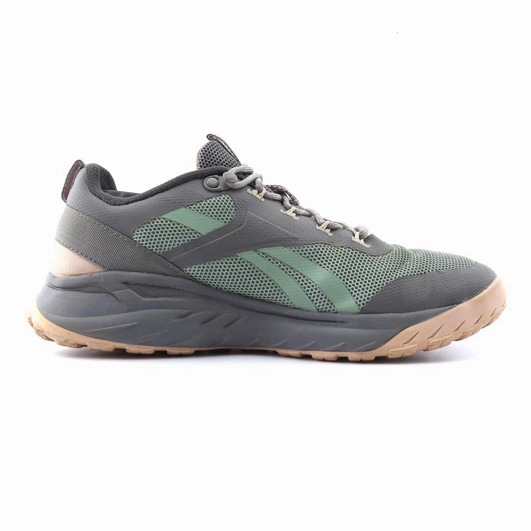 REEBOK CROSS TR Reebok athletic footwear visuals