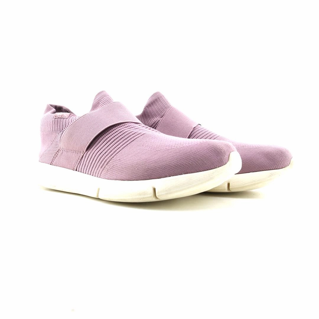 REEBOK DAYSTART ONLUX Reebok athletic footwear visuals