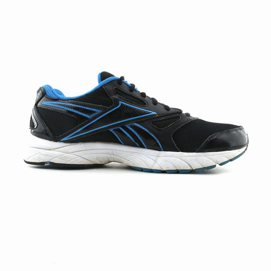 REEBOK DOUBLEHALL Reebok athletic footwear visuals