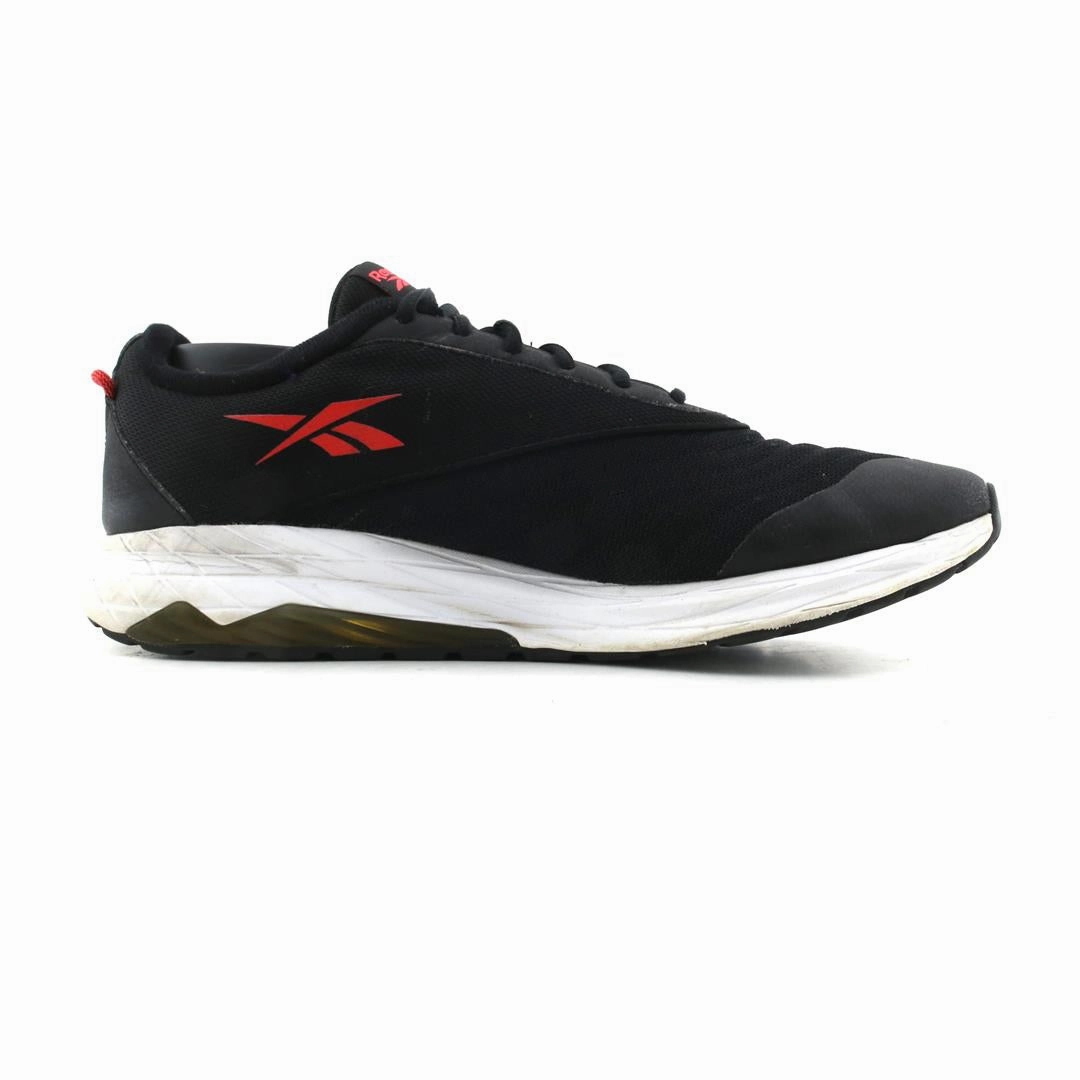 REEBOK  LIQUIFECT 180 3 Reebok athletic footwear visuals