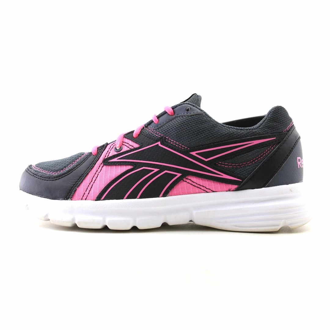 REEBOK  MEMORY TECH Reebok versatile sport footwear