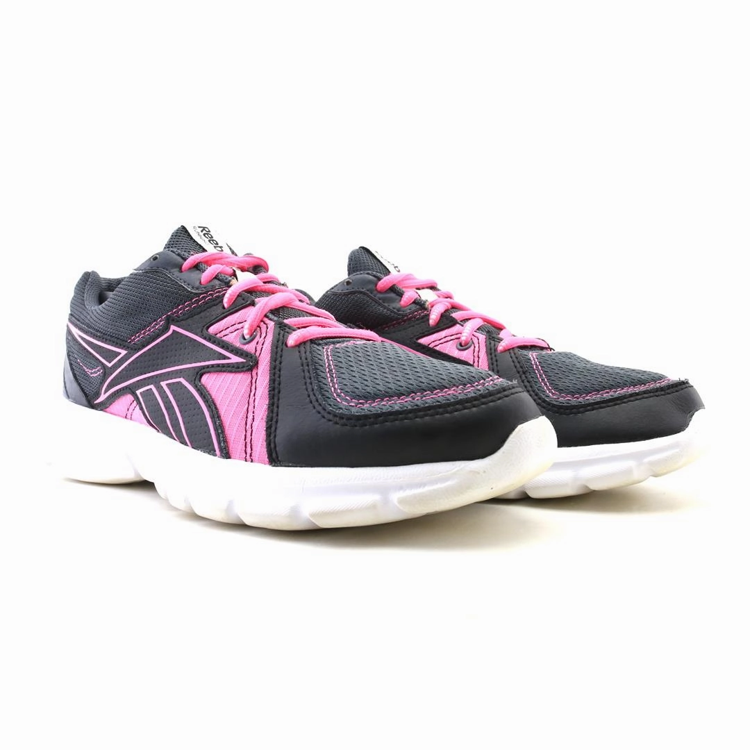 REEBOK  MEMORY TECH Reebok athletic footwear visuals