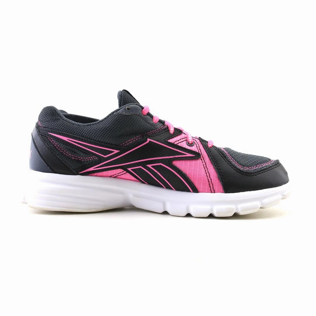 REEBOK  MEMORY TECH Reebok athletic footwear visuals