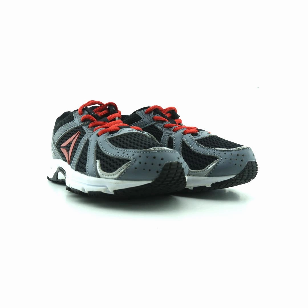 REEBOK  MT Reebok athletic footwear visuals