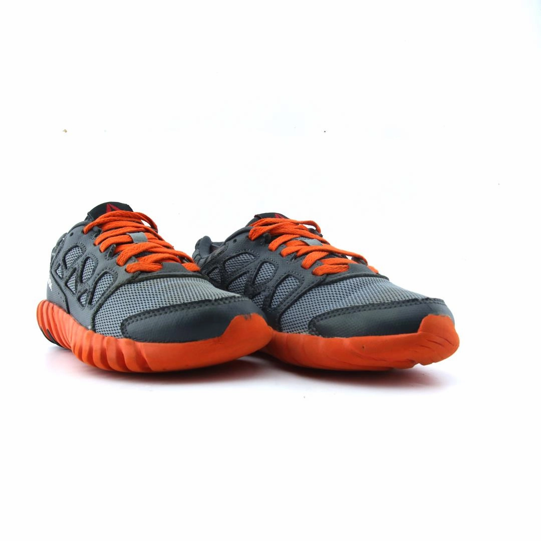 REEBOK TWIST FORM BLAZE 2.0 Reebok athletic footwear visuals