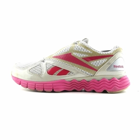 REEBOK VIBETECH Reebok versatile sport footwear