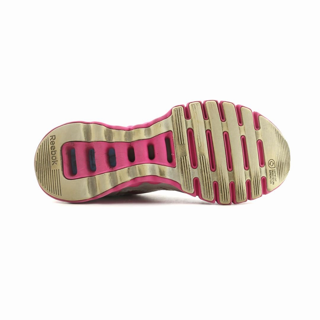 REEBOK VIBETECH Reebok athletic footwear visuals