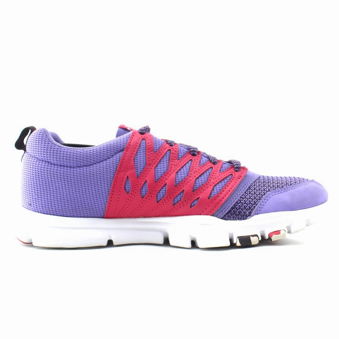 REEBOK YOURSELF TRAINETTE 5.0 Reebok athletic footwear visuals