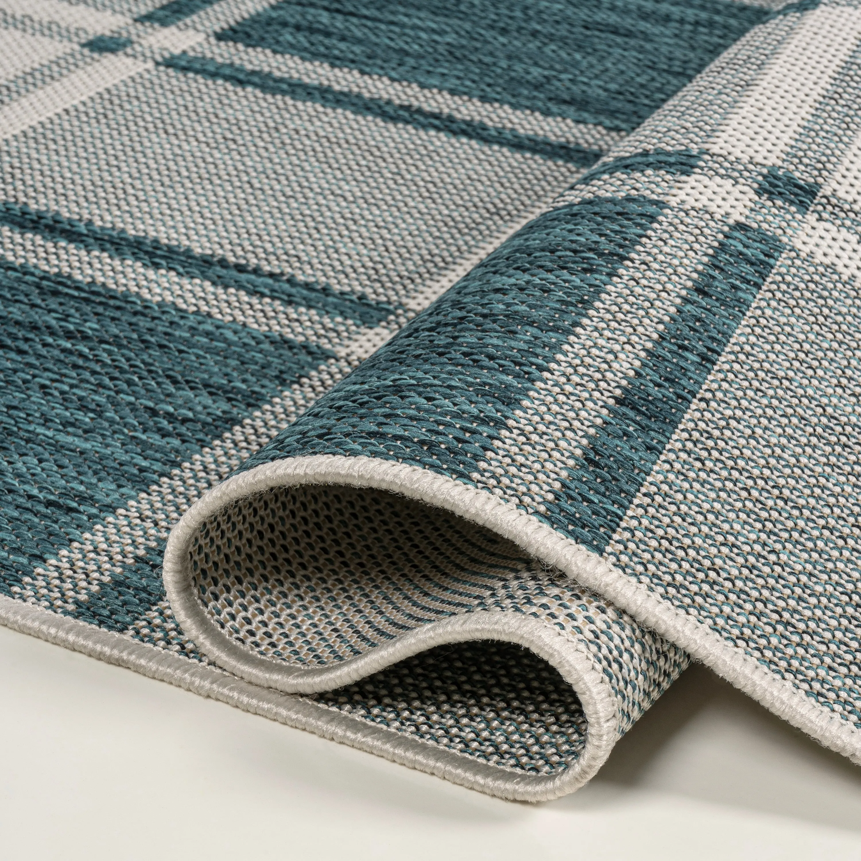 Sabine Traditional Farmhouse Bold Gingham Turquoise/Cream Indoor/Outdoor Area Rug Jonathan Y Home