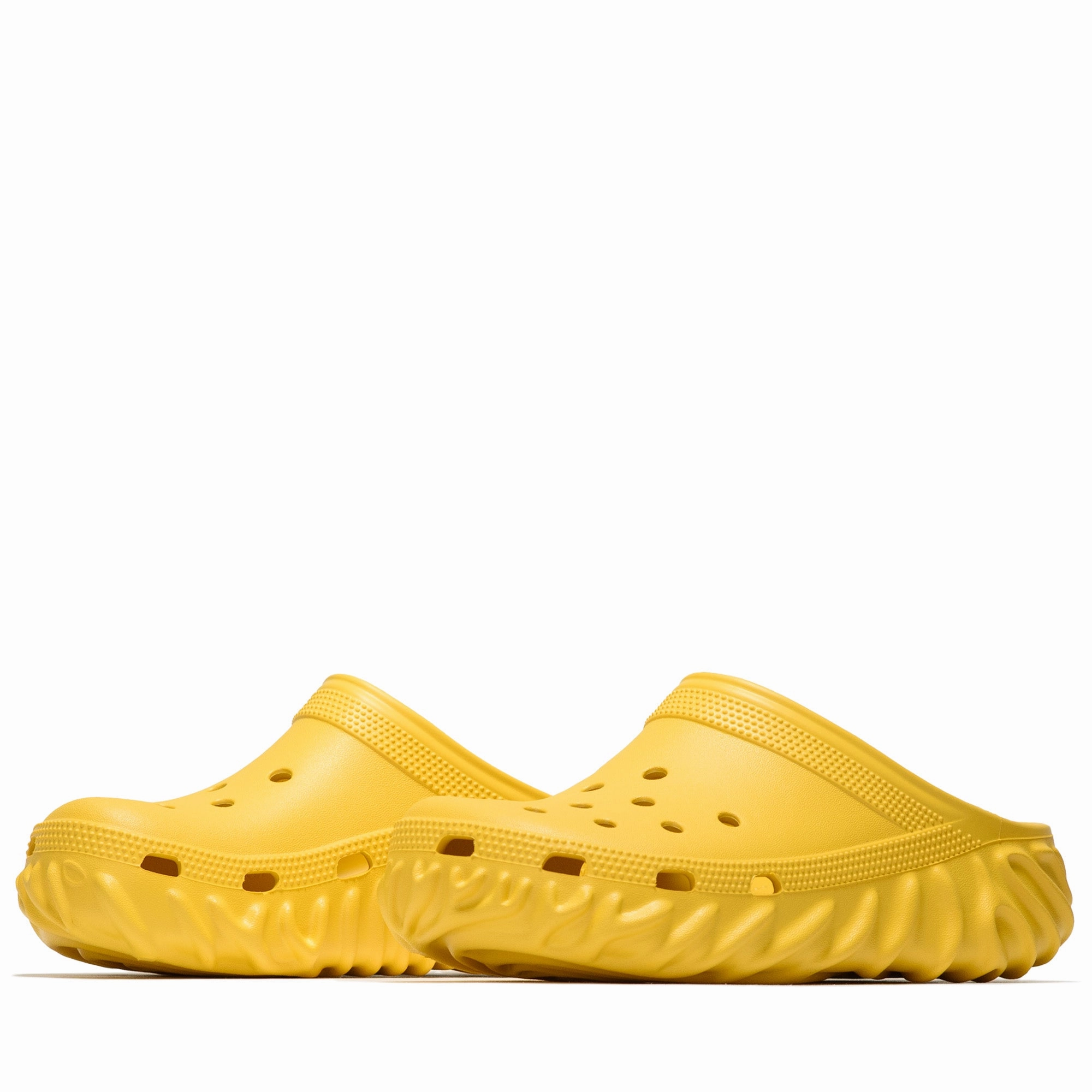 Salehe Bembury x Crocs Saru Clog - Citron Crocs lightweight casual clogs