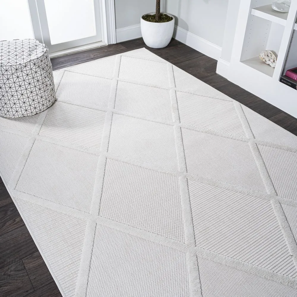 Salines Diamond Trellis Indoor/Outdoor Area Rug Jonathan Y Home