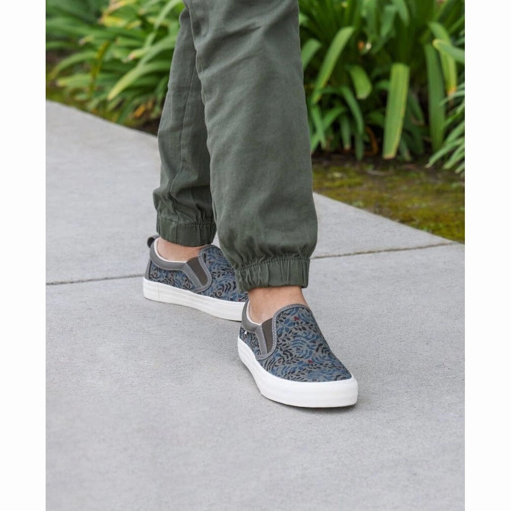 TAOS RUBBER SOUL - FINAL SALE! Taos stylish comfort shoes