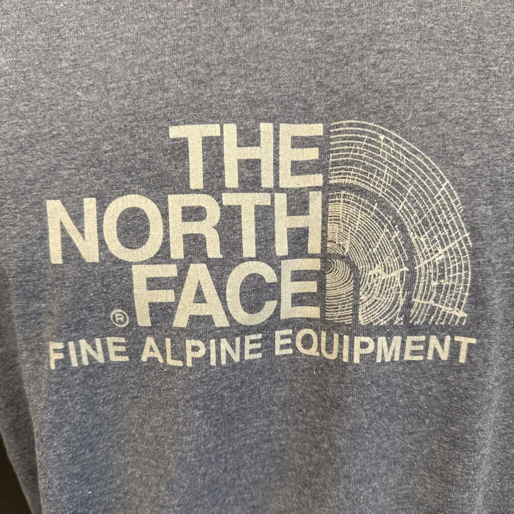 The North Face The North Face - Men's T-Shirt - MSRP $55: Grey-men-MD