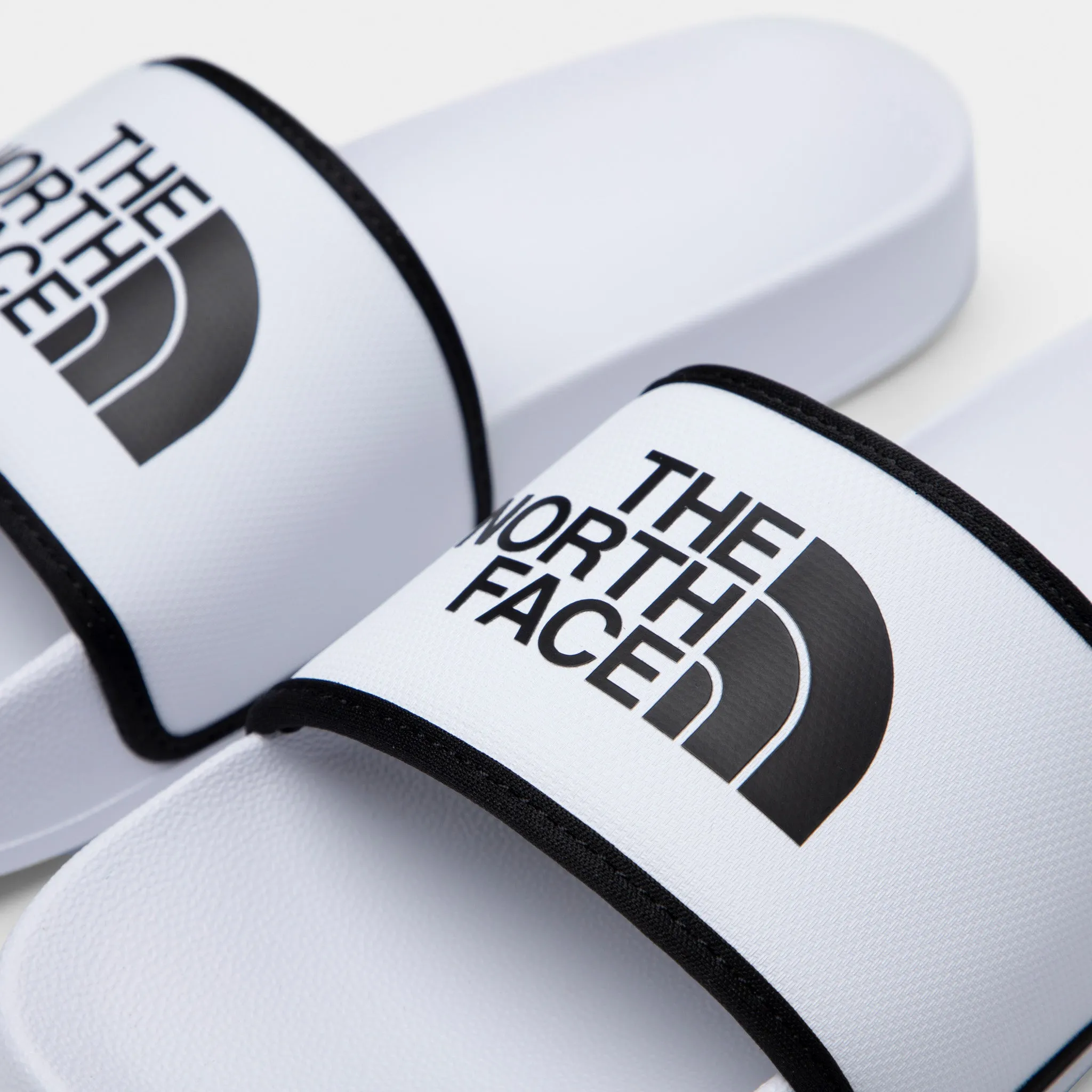 The North Face The North Face Women's Base Camp Slide III White / Black