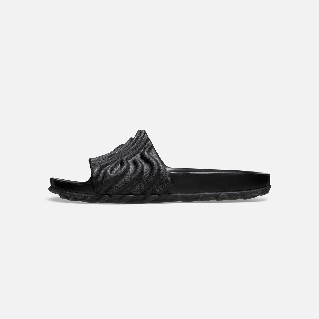 The Pollex Slide x Salehe Bembury Speed racing sneakers