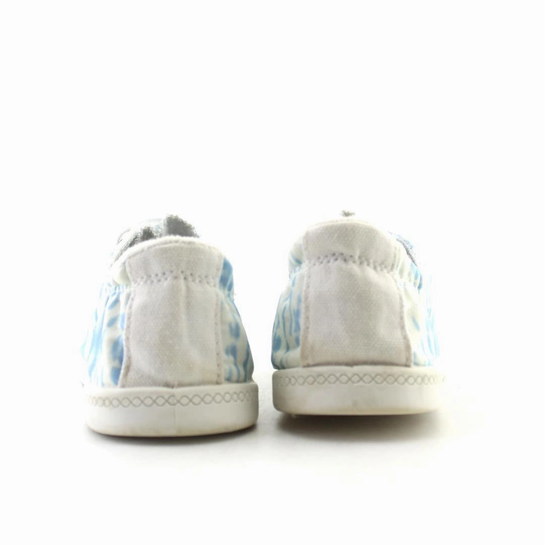 TIME AND TRU . Time And Tru casual shoe looks