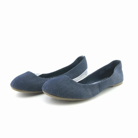 TIME AND TRU . Time And Tru everyday casual footwear