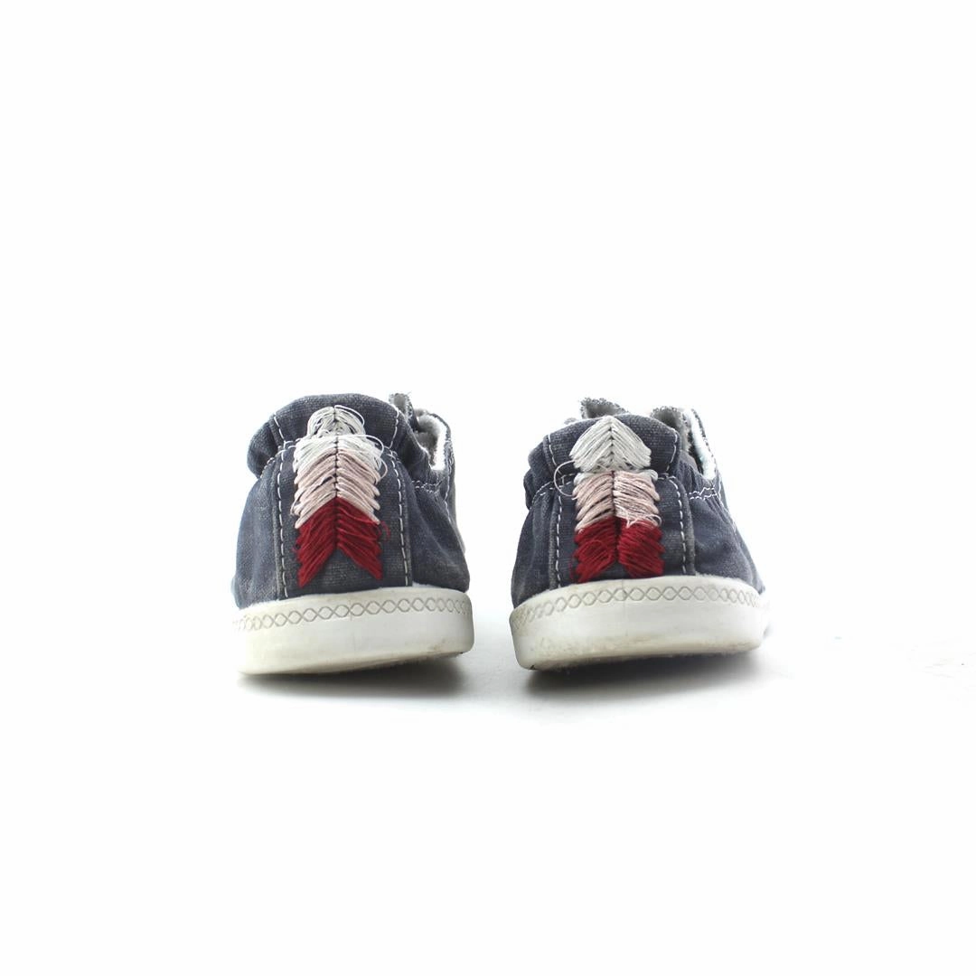 TIME AND TRU . Time And Tru casual shoe looks