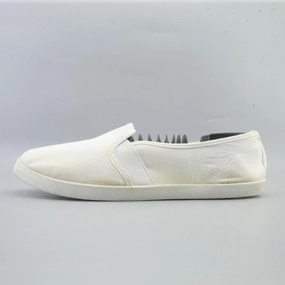 TIME AND TRU . Time And Tru everyday casual footwear