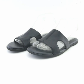 TIME AND TRU . Time And Tru everyday casual footwear