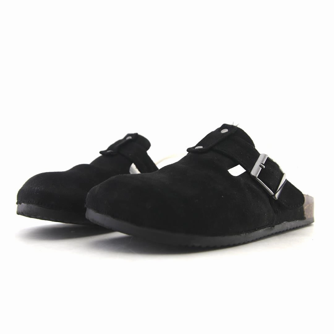 TIME AND TRU . Time And Tru everyday casual footwear