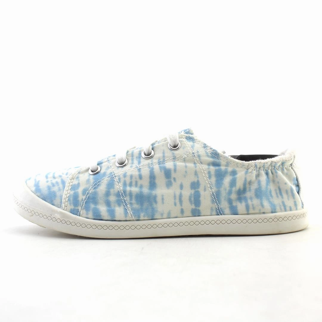 TIME AND TRU . Time And Tru everyday casual footwear
