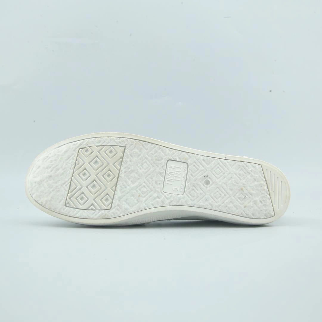 TIME AND TRU MEMORY FOAM Time And Tru casual shoe looks