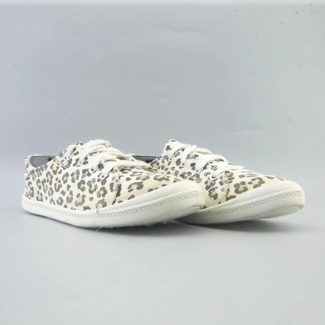 TIME AND TRU MEMORY FOAM Time And Tru casual shoe looks