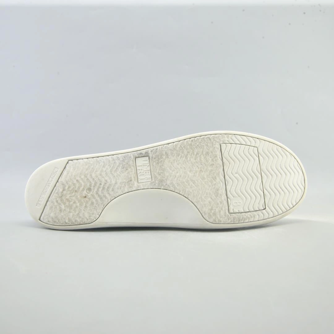 TIME AND TRU MEMORY FOAM Time And Tru casual shoe looks