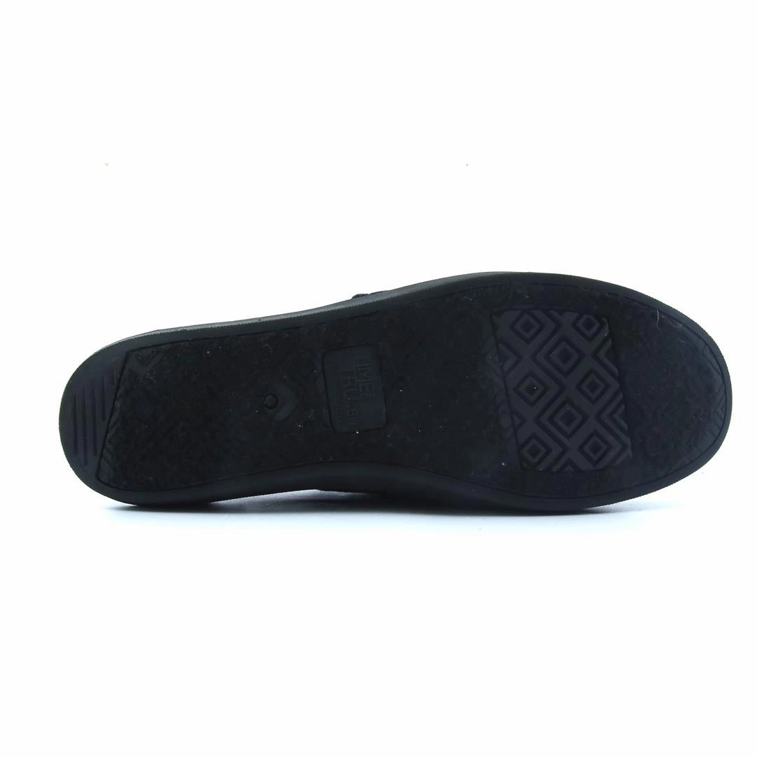 TIME AND TRU MEMORY FOAM Time And Tru casual shoe looks