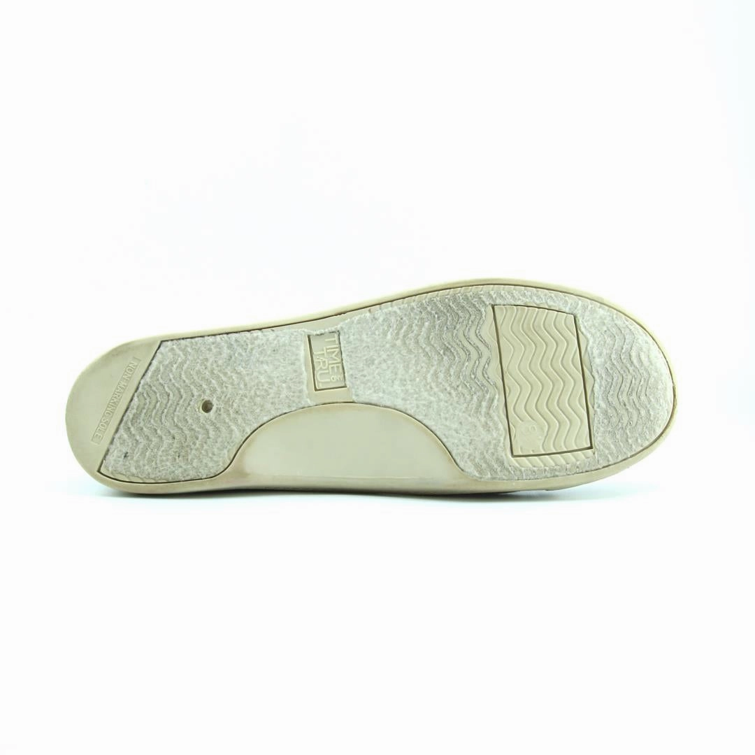 TIME AND TRU MEMORY FOAM Time And Tru casual shoe looks