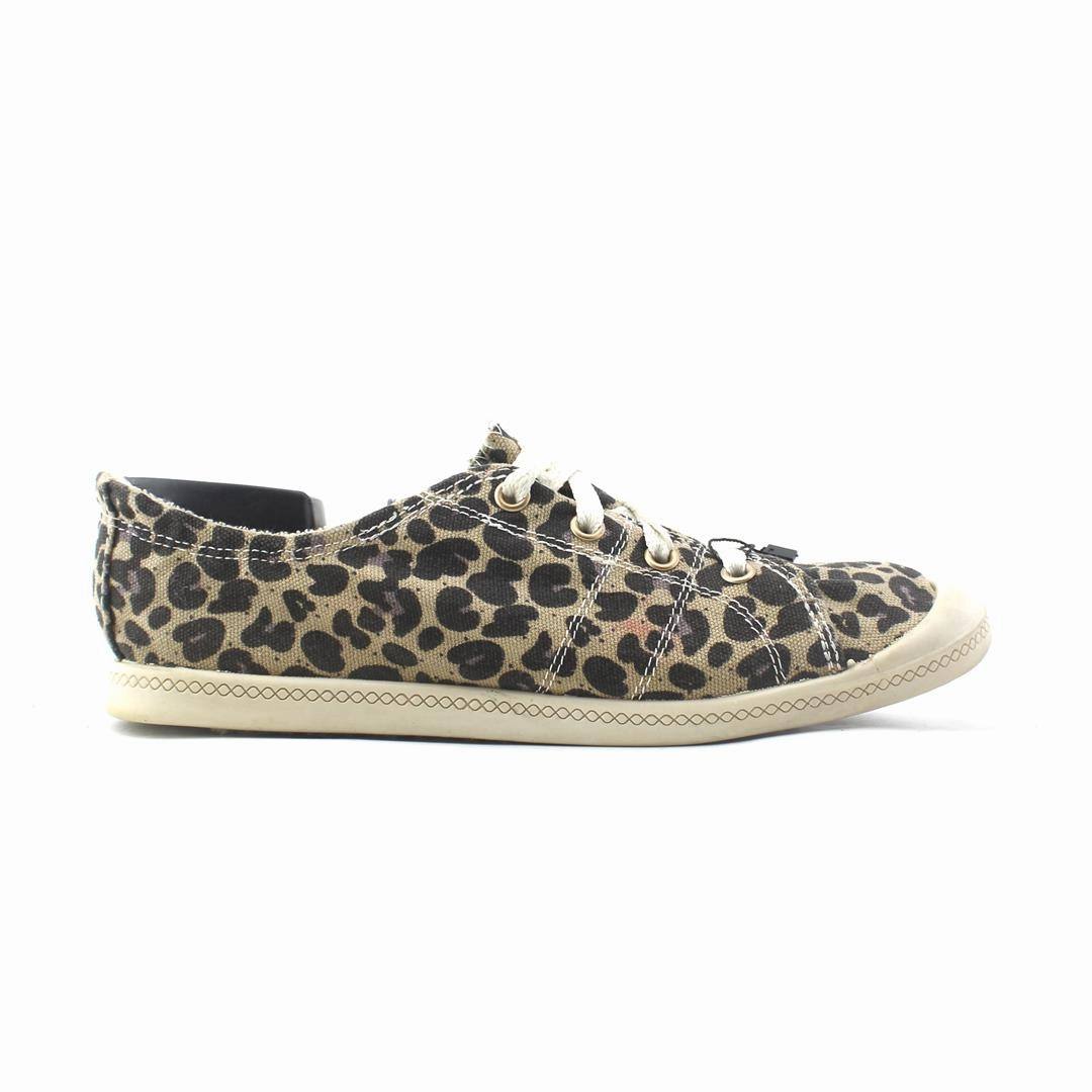 TIME AND TRU MEMORY FOAM Time And Tru casual shoe looks