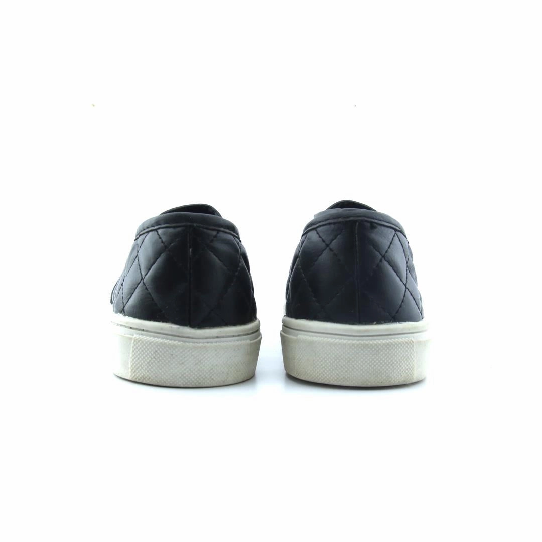 TIME AND TRU MEMORY FOAM Time And Tru casual shoe looks