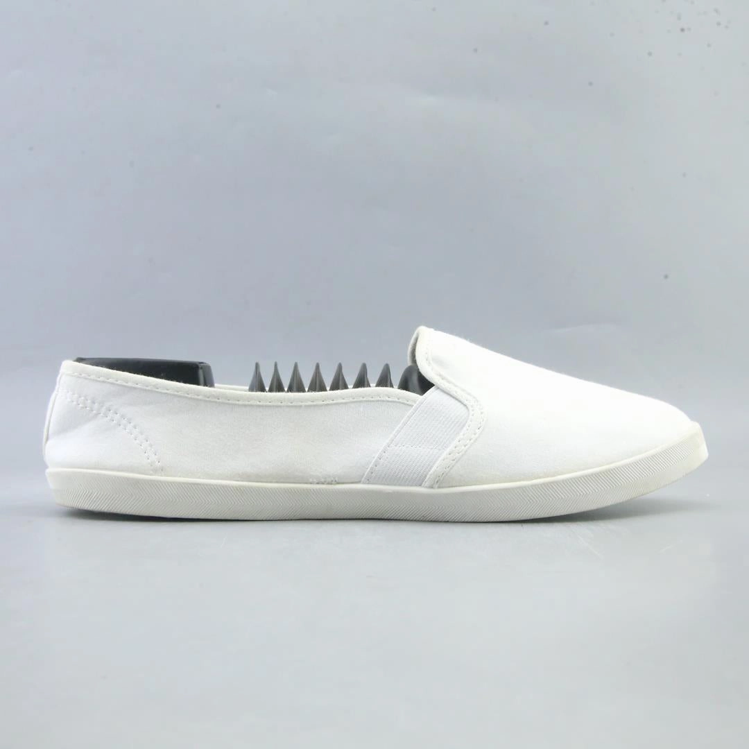 TIME AND TRU MEMORY FOAM Time And Tru casual shoe looks