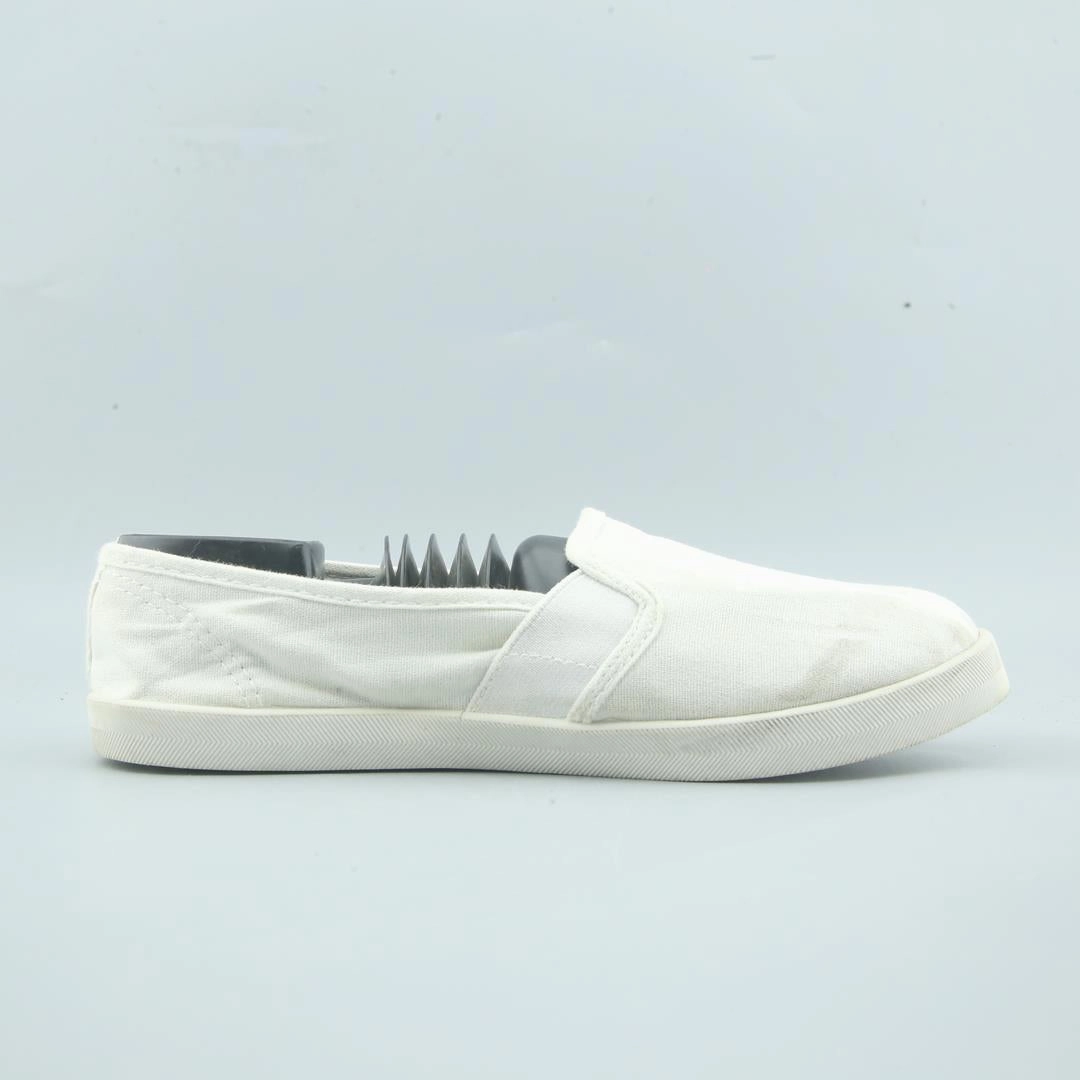 TIME AND TRU MEMORY FOAM Time And Tru casual shoe looks