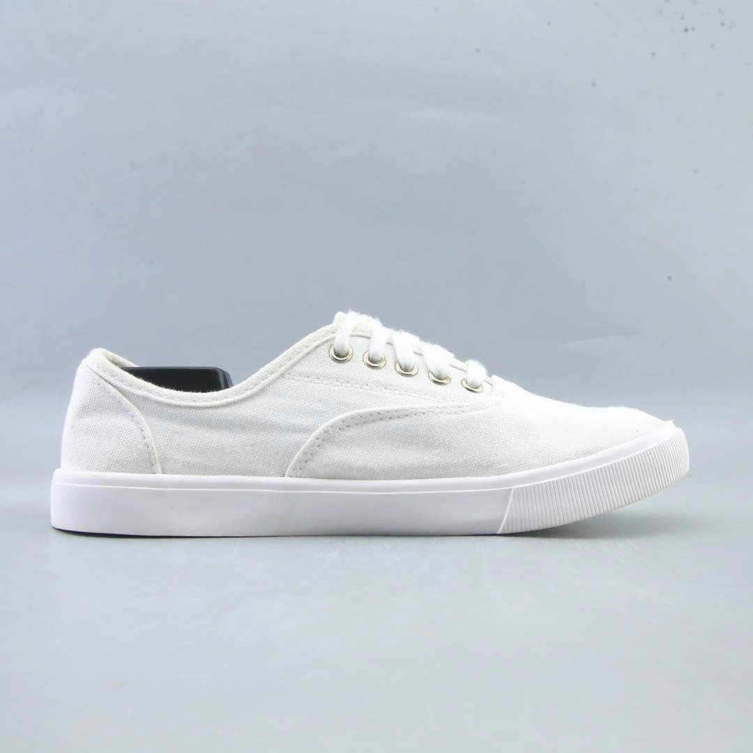 TIME AND TRU MEMORY FOAM Time And Tru casual shoe looks