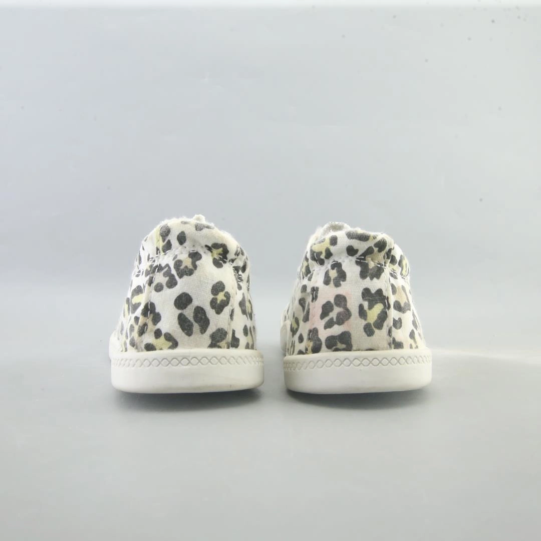 TIME AND TRU MEMORY FOAM Time And Tru casual shoe looks