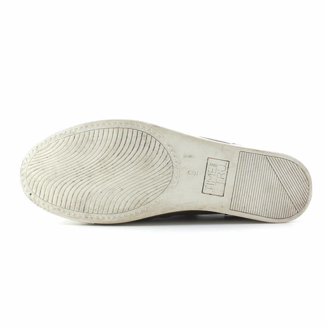 TIME AND TRU MEMORY FOAM Time And Tru casual shoe looks