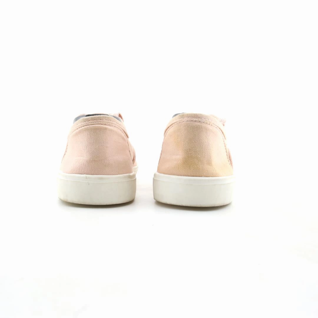 TIME AND TRU MEMORY FOAM Time And Tru casual shoe looks
