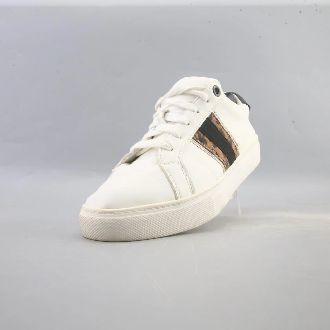 TIME AND TRU MEMORY FOAM Time And Tru casual shoe looks