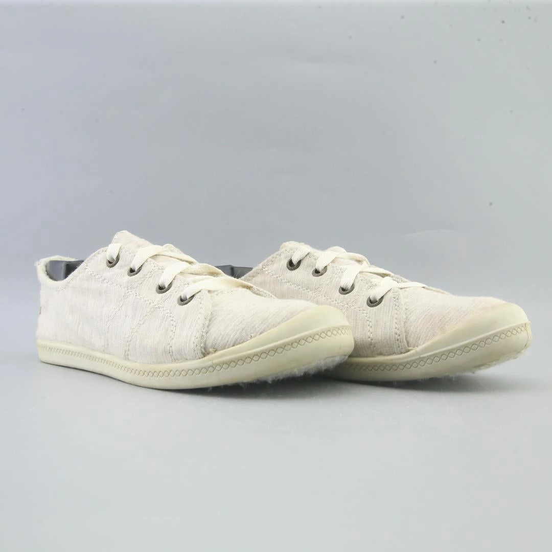 TIME AND TRU MEMORY FOAM Time And Tru casual shoe looks