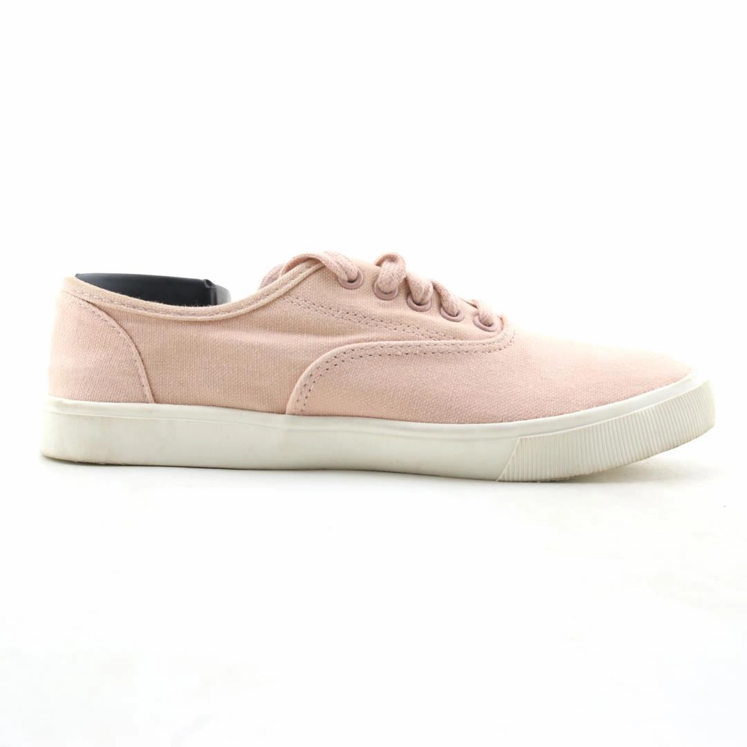 TIME AND TRU MEMORY FOAM Time And Tru casual shoe looks