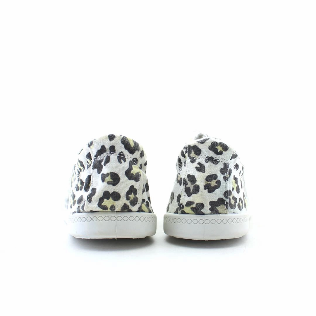 TIME AND TRU MEMORY FOAM Time And Tru casual shoe looks
