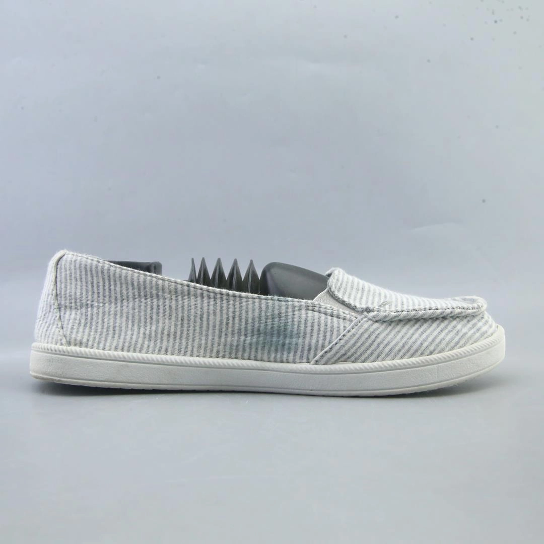 TIME AND TRU MEMORY FOAM Time And Tru casual shoe looks