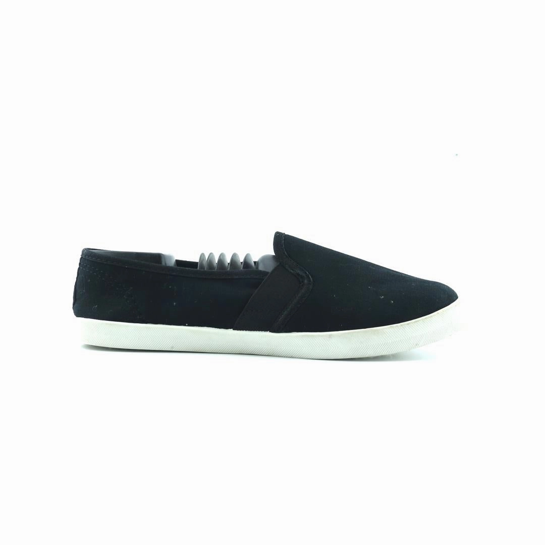 TIME AND TRU MEMORY FOAM Time And Tru casual shoe looks