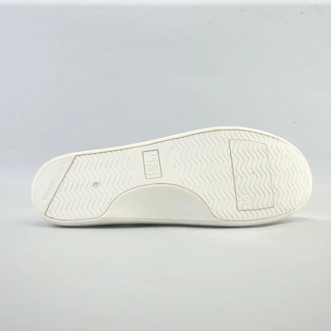 TIME AND TRU MEMORY FOAM Time And Tru casual shoe looks