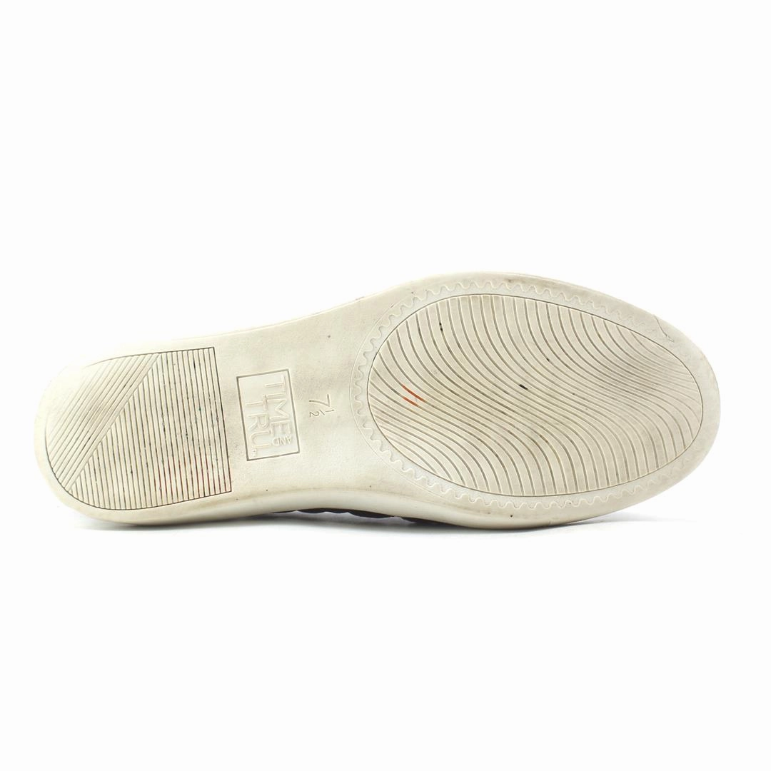 TIME AND TRU MEMORY FOAM Time And Tru casual shoe looks